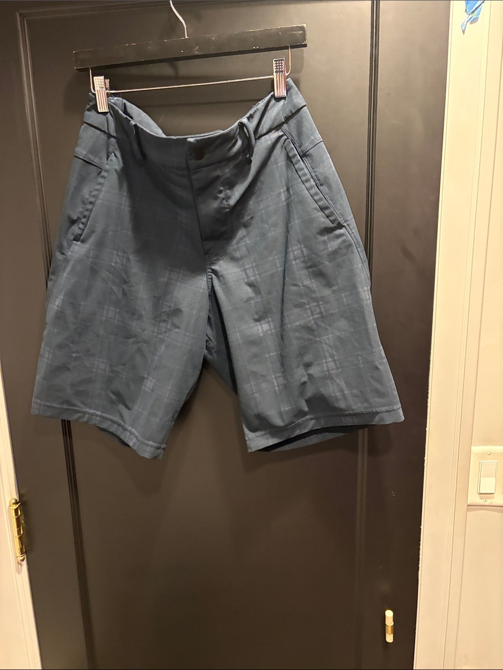 Men's Blue green Casual Plaid Shorts golf size 34 Lululemon stretch pockets